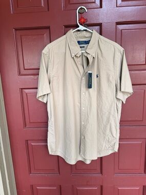 Polo by Ralph Lauren Short-Sleeve Button-Down Shirt in Khaki